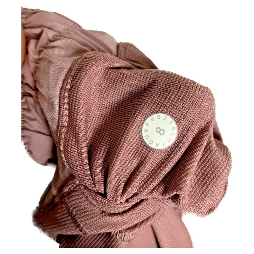 Sold - Lululemon Hotty Hot Shorts in Quicksand - Picture 10 of 10